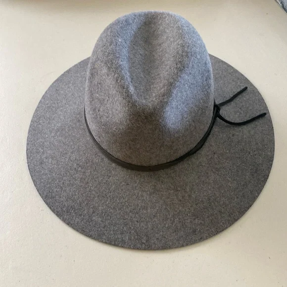 NWT Phenix wool fedora NWT PHENIX 100% Wool Fedora Hat Light Gray One Sz Nordstrom  main image 2
